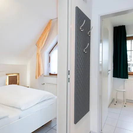 Alte Bergstrasse 6 Meerforelle *