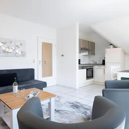 Alte Bergstrasse 6 Meerforelle שרבאוץ