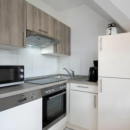 Alte Bergstrasse 6 Meerforelle * שרבאוץ